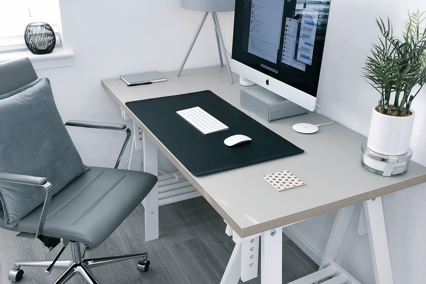Uplink Technologies team workspace